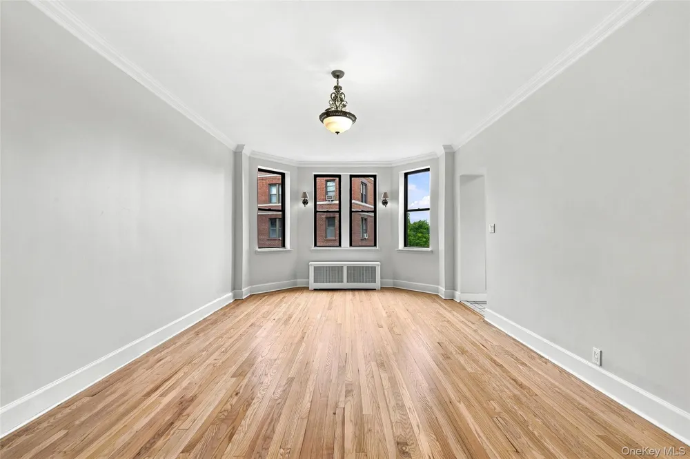 11 Alden Road #5L Larchmont, NY 10538