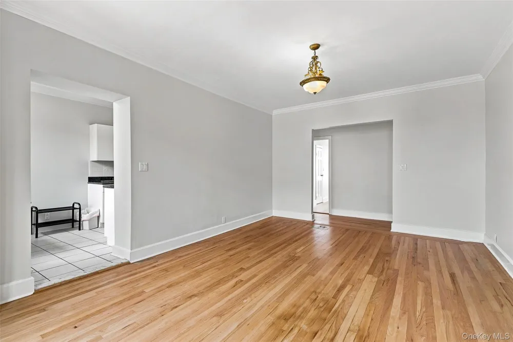 11 Alden Road #5L Larchmont, NY 10538
