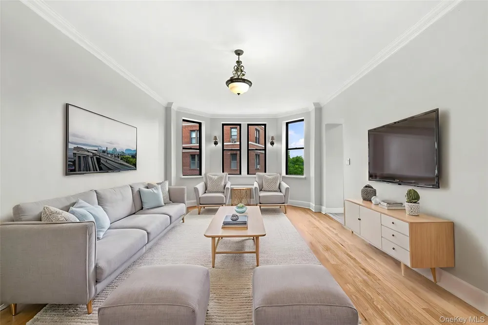 11 Alden Road #5L Larchmont, NY 10538
