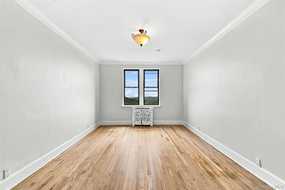 11 Alden Road #5L Larchmont, NY 10538