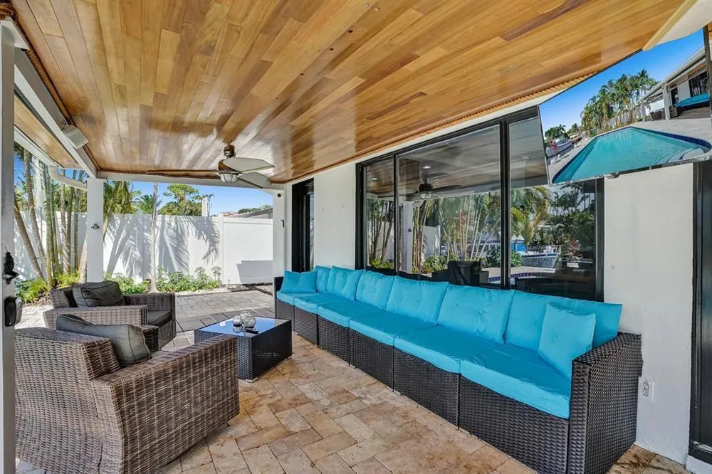 1701 SW 22ND AVENUE Fort Lauderdale, FL 33312