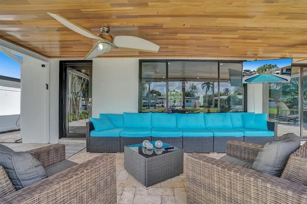 1701 SW 22ND AVENUE Fort Lauderdale, FL 33312