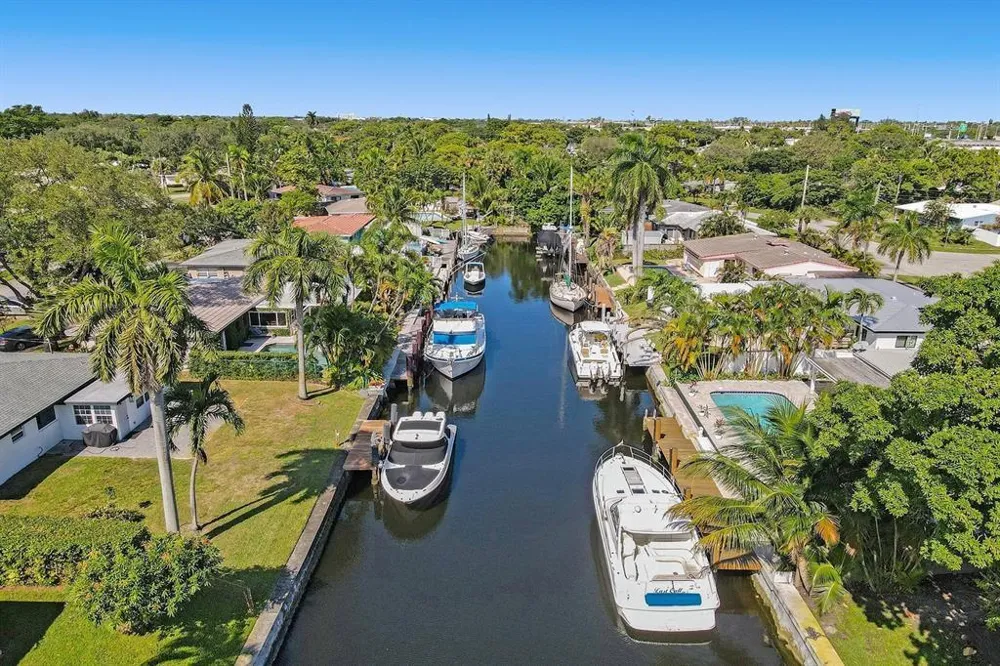 1701 SW 22ND AVENUE Fort Lauderdale, FL 33312