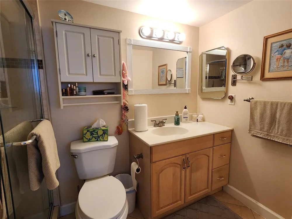 321 SE 3rd Street #302 Dania Beach, FL 33004