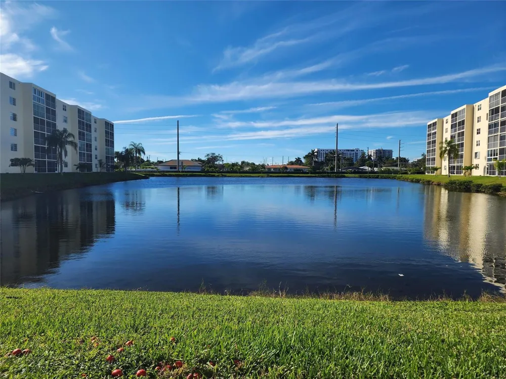 321 SE 3rd Street #302 Dania Beach, FL 33004