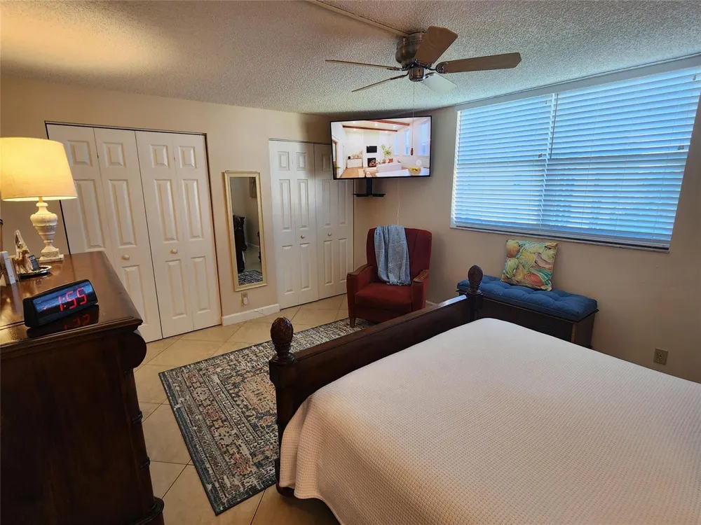 321 SE 3rd Street #302 Dania Beach, FL 33004
