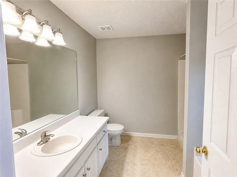 1620 Madison Drive Bethlehem, GA 30620
