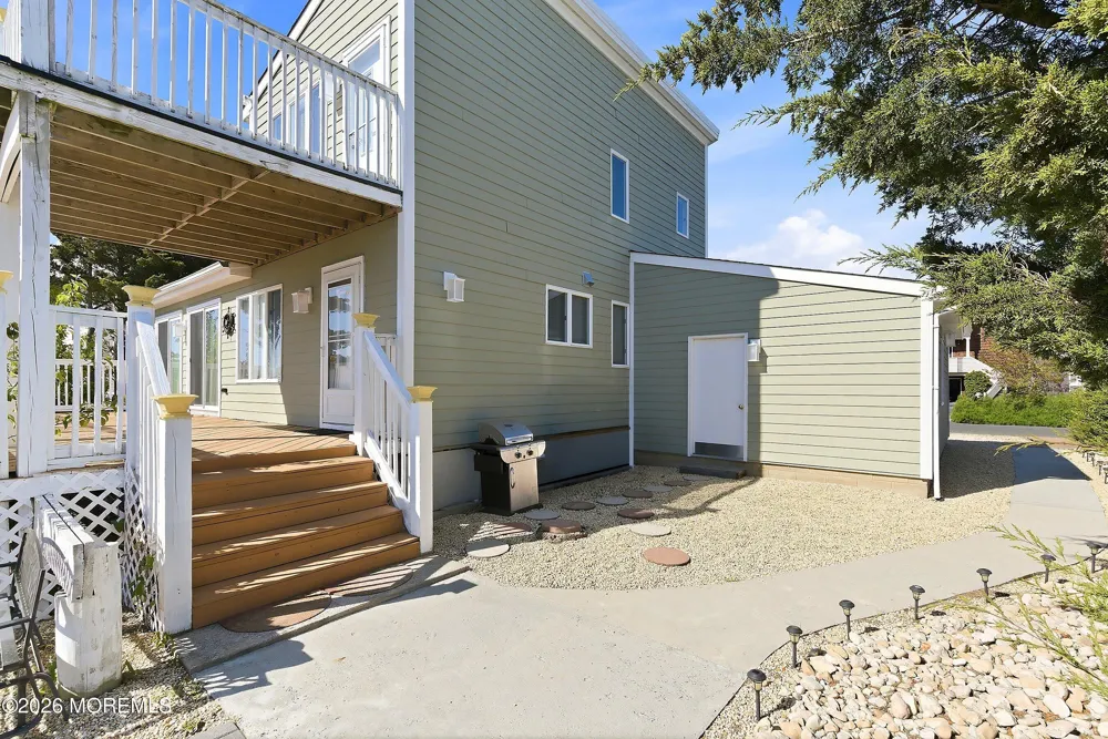 40 Kentucky Drive Little Egg Harbor, NJ 08087