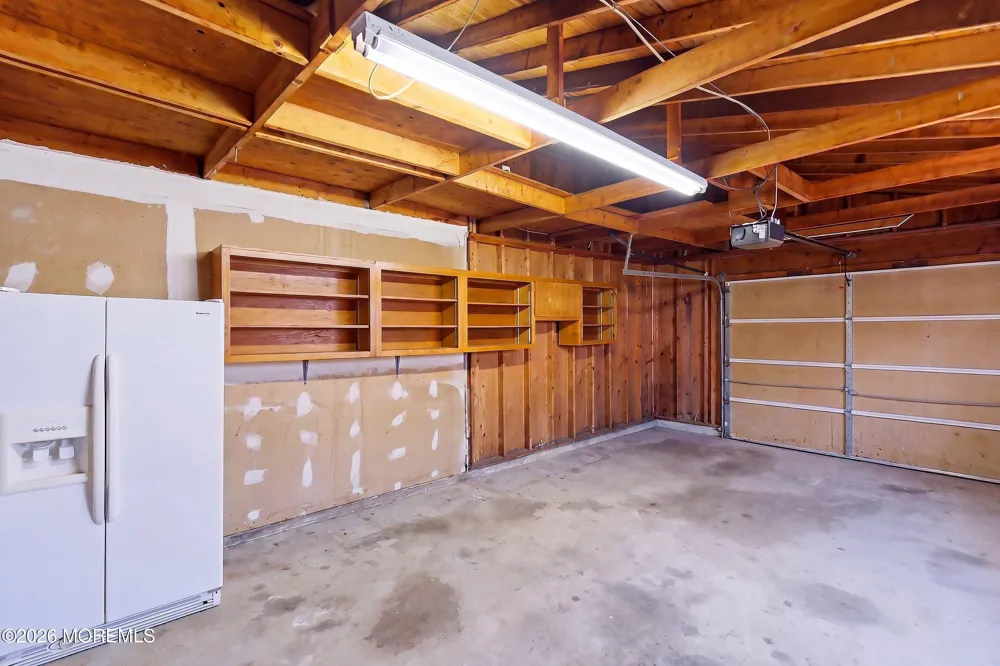 40 Kentucky Drive Little Egg Harbor, NJ 08087
