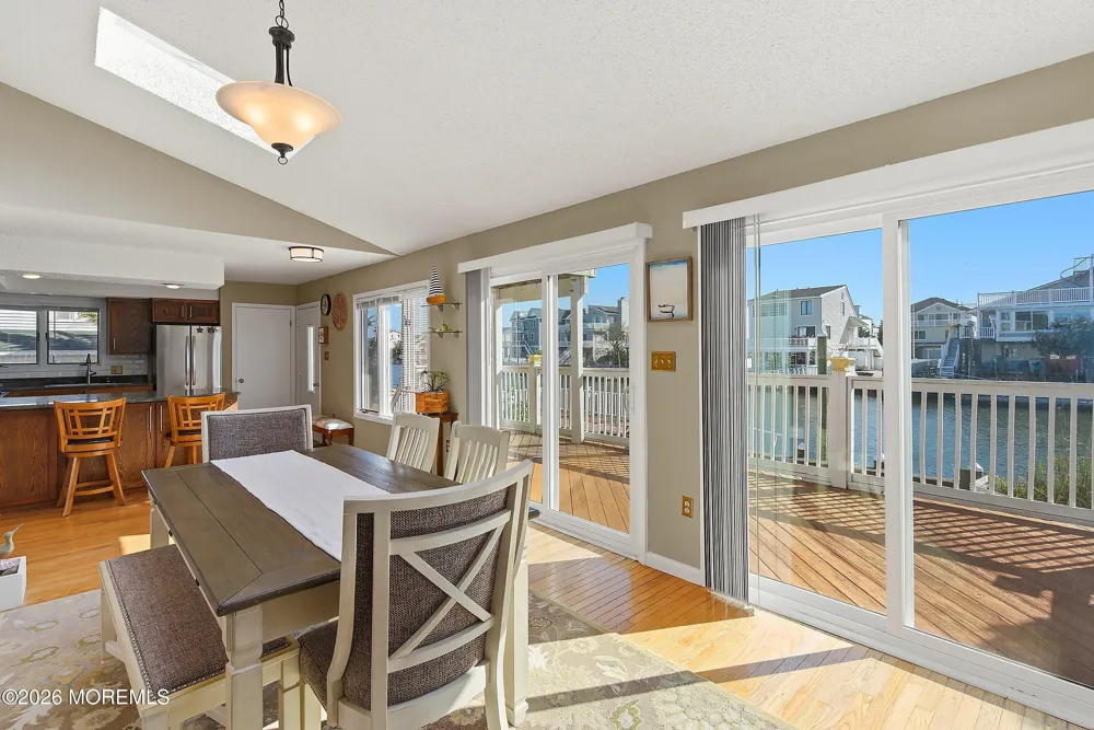 40 Kentucky Drive Little Egg Harbor, NJ 08087