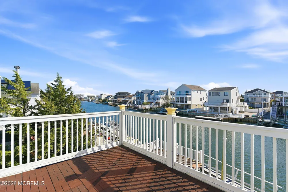 40 Kentucky Drive Little Egg Harbor, NJ 08087