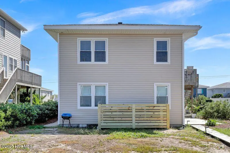 1008 Ocean Boulevard Topsail Beach, NC 28445