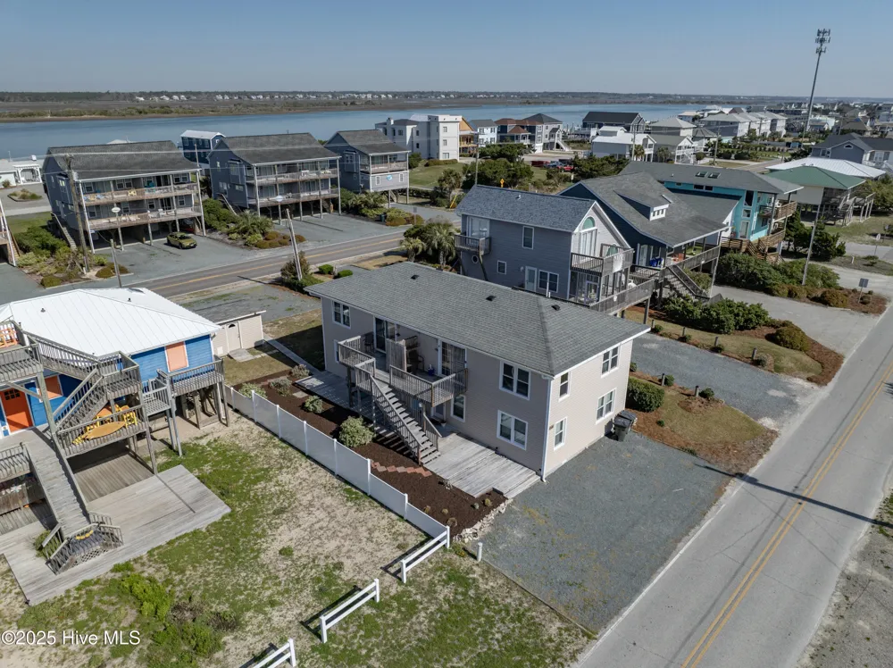1008 Ocean Boulevard Topsail Beach, NC 28445