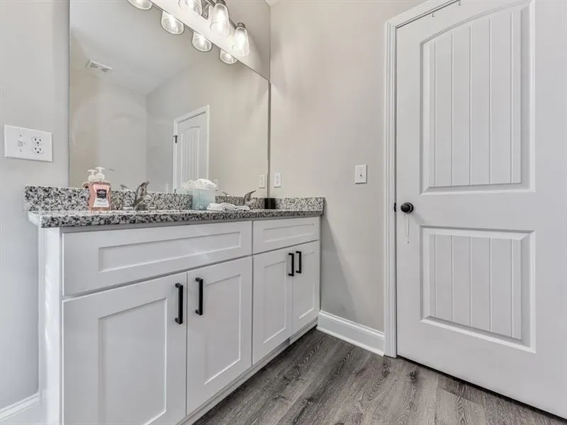 24 Rim Drive Jasper, GA 30143