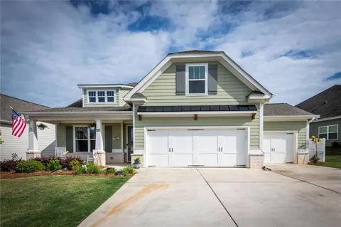 98 Heritage Pointe Drive
