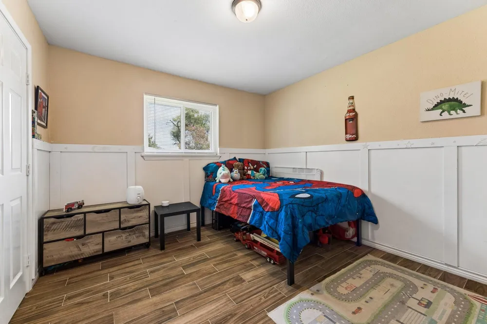 425 S Brownell Street La Porte, TX 77571