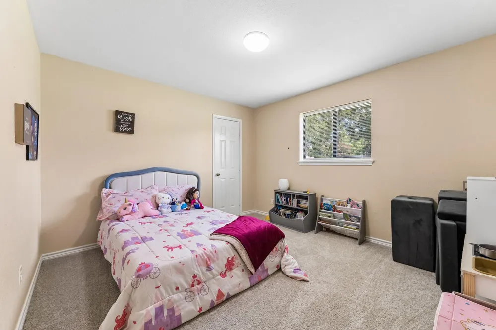425 S Brownell Street La Porte, TX 77571