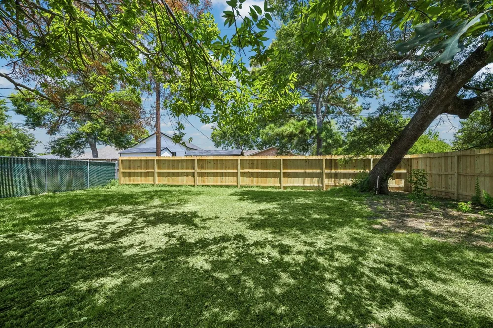 425 S Brownell Street La Porte, TX 77571