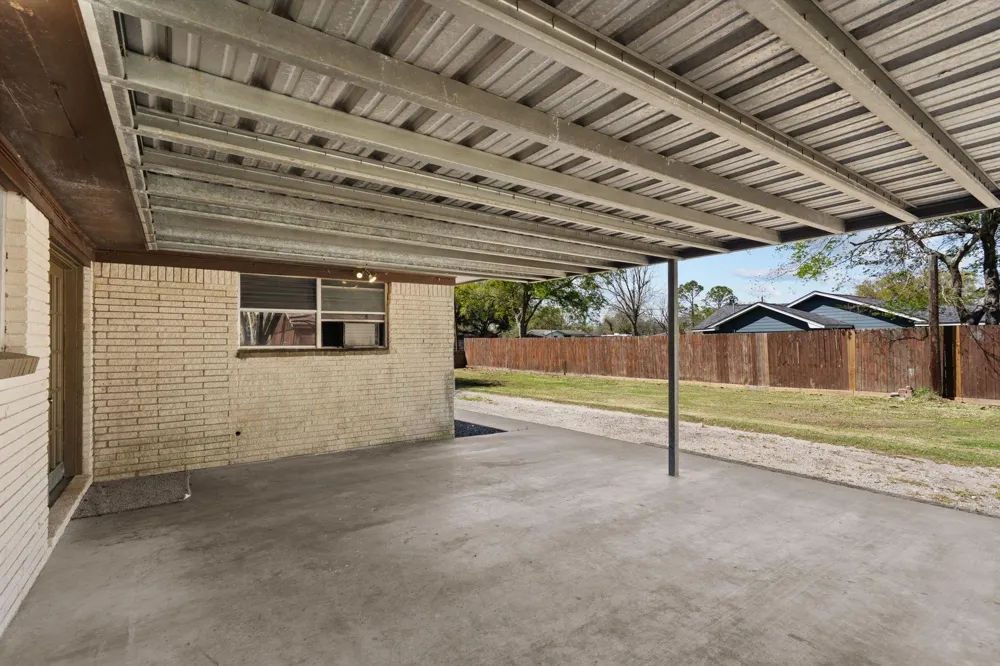 7117 Avenue D Santa Fe, TX 77510