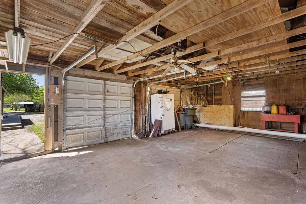 7117 Avenue D Santa Fe, TX 77510