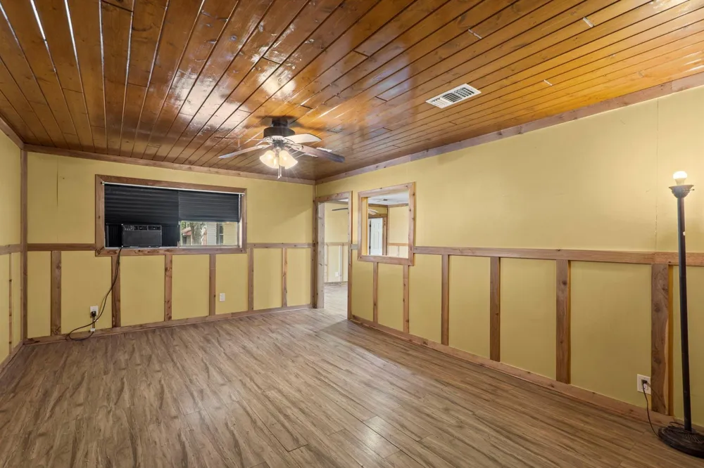 7117 Avenue D Santa Fe, TX 77510