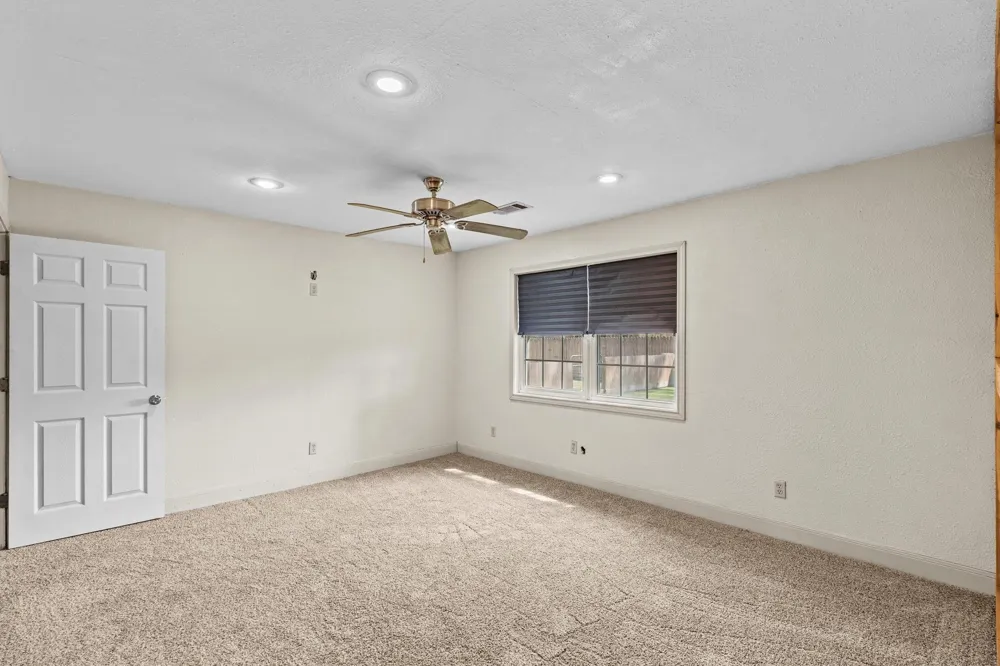 7117 Avenue D Santa Fe, TX 77510