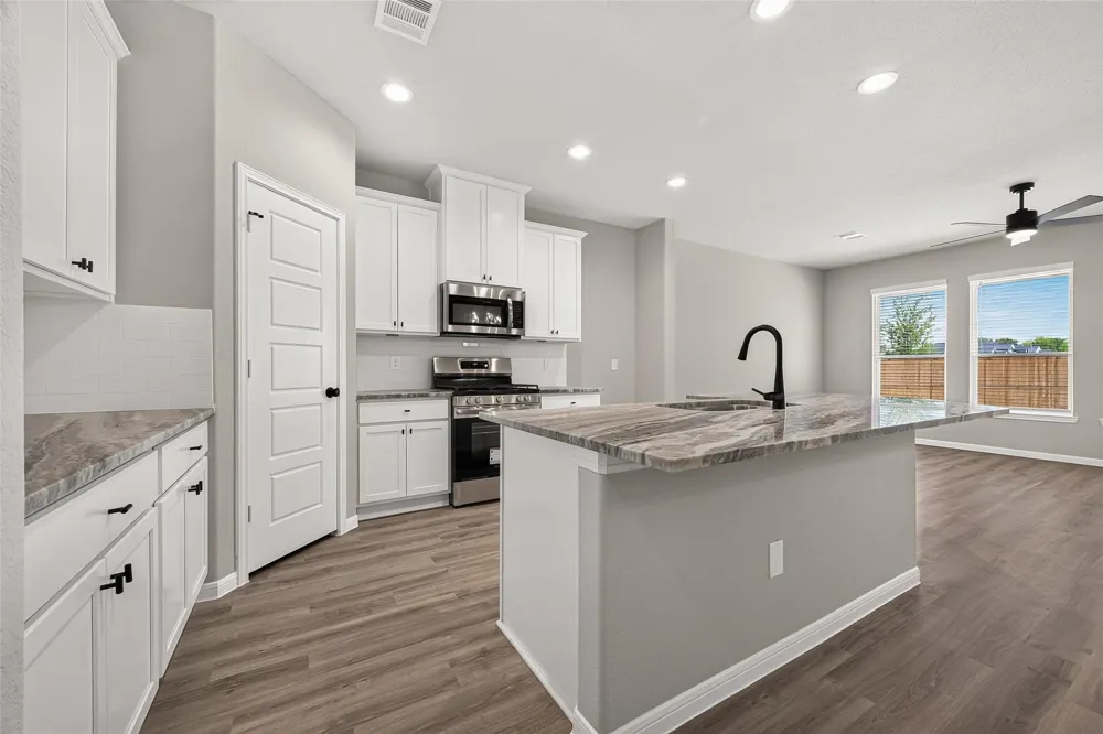 1411 Terry Roberts Drive Angleton, TX 77515