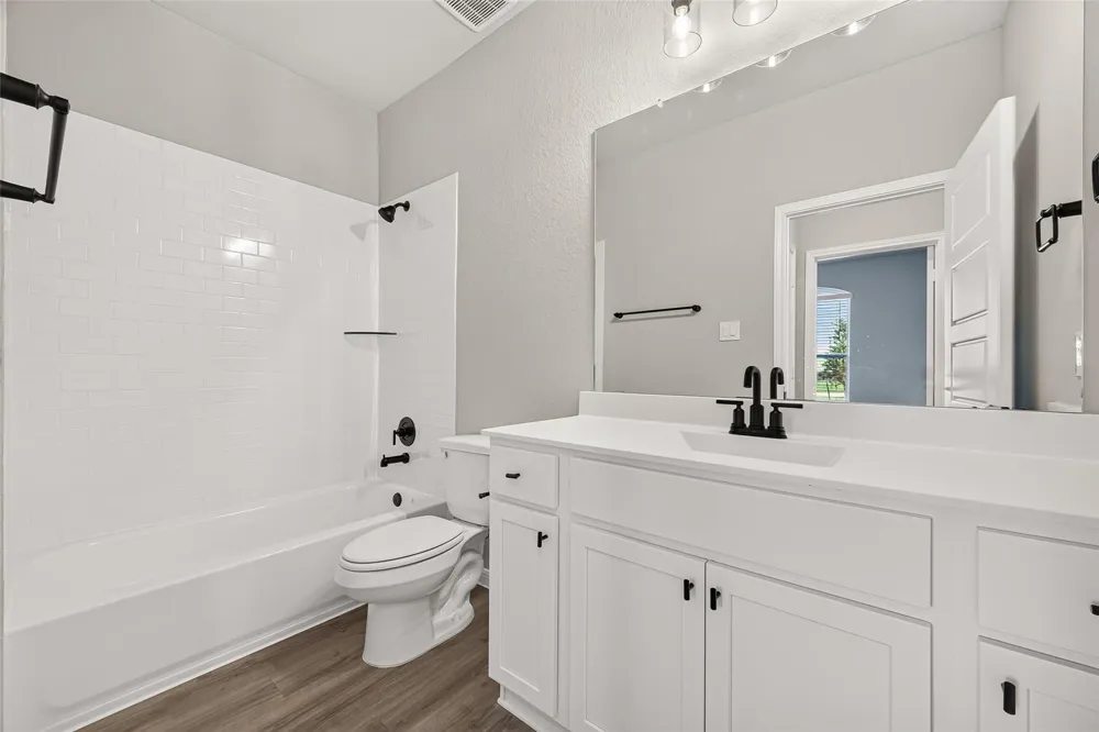 1411 Terry Roberts Drive Angleton, TX 77515