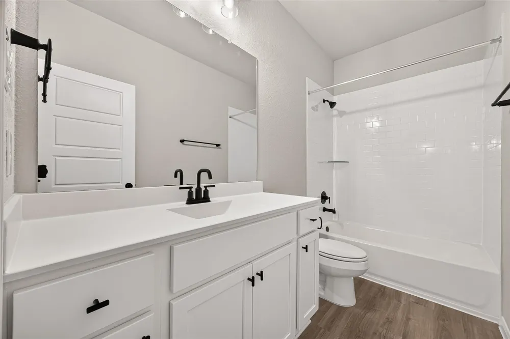 1411 Terry Roberts Drive Angleton, TX 77515