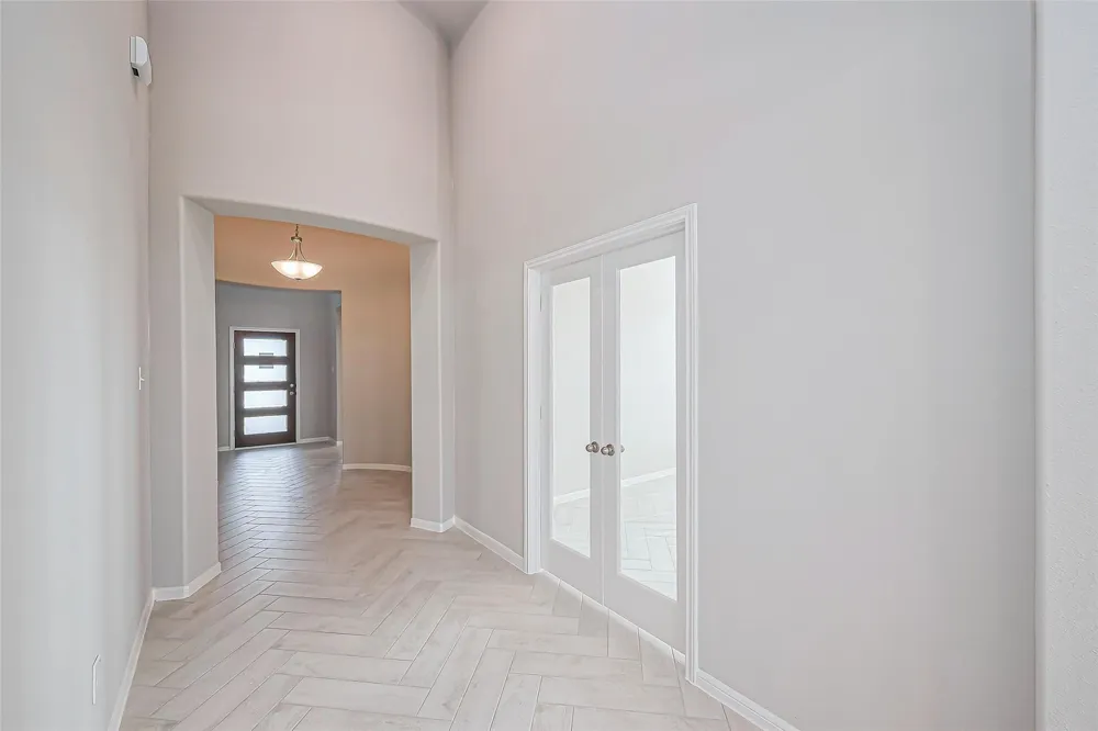 1335 Austin Colony Drive Angleton, TX 77515