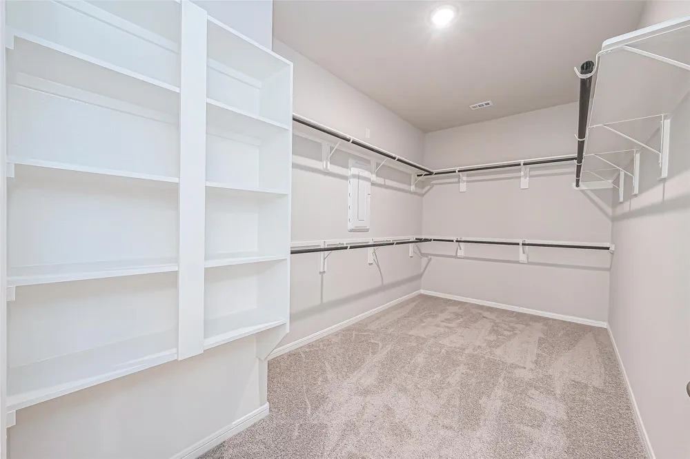 1335 Austin Colony Drive Angleton, TX 77515