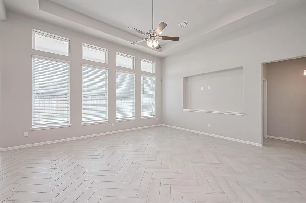1335 Austin Colony Drive Angleton, TX 77515