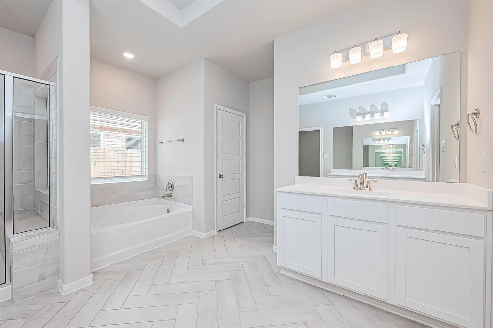 1322 Austin Colony Drive Angleton, TX 77515