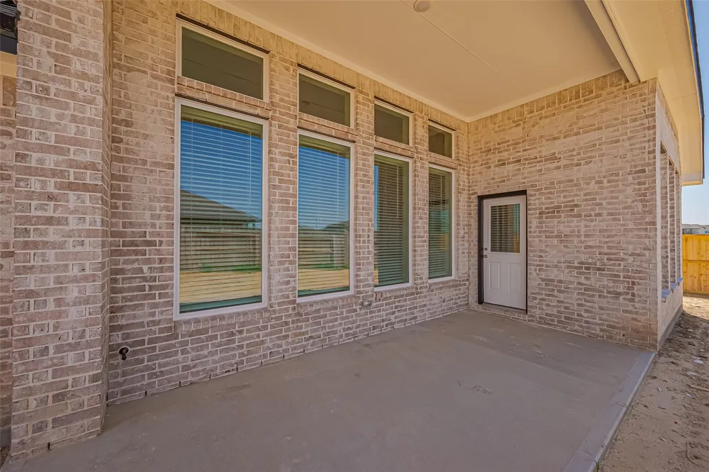 1322 Austin Colony Drive Angleton, TX 77515