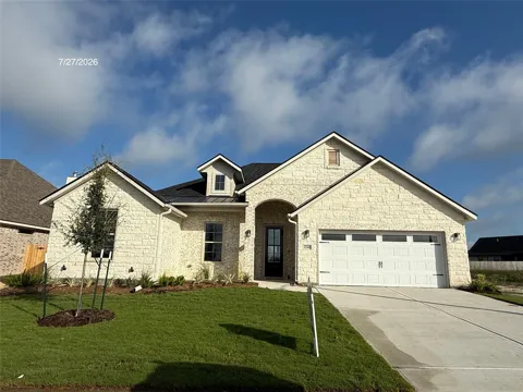 1046 Calaveras