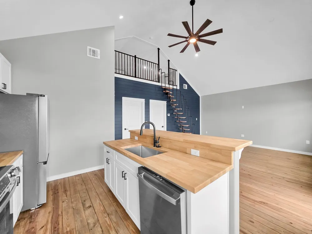 1041 Sunset Circle W Crystal Beach, TX 77650