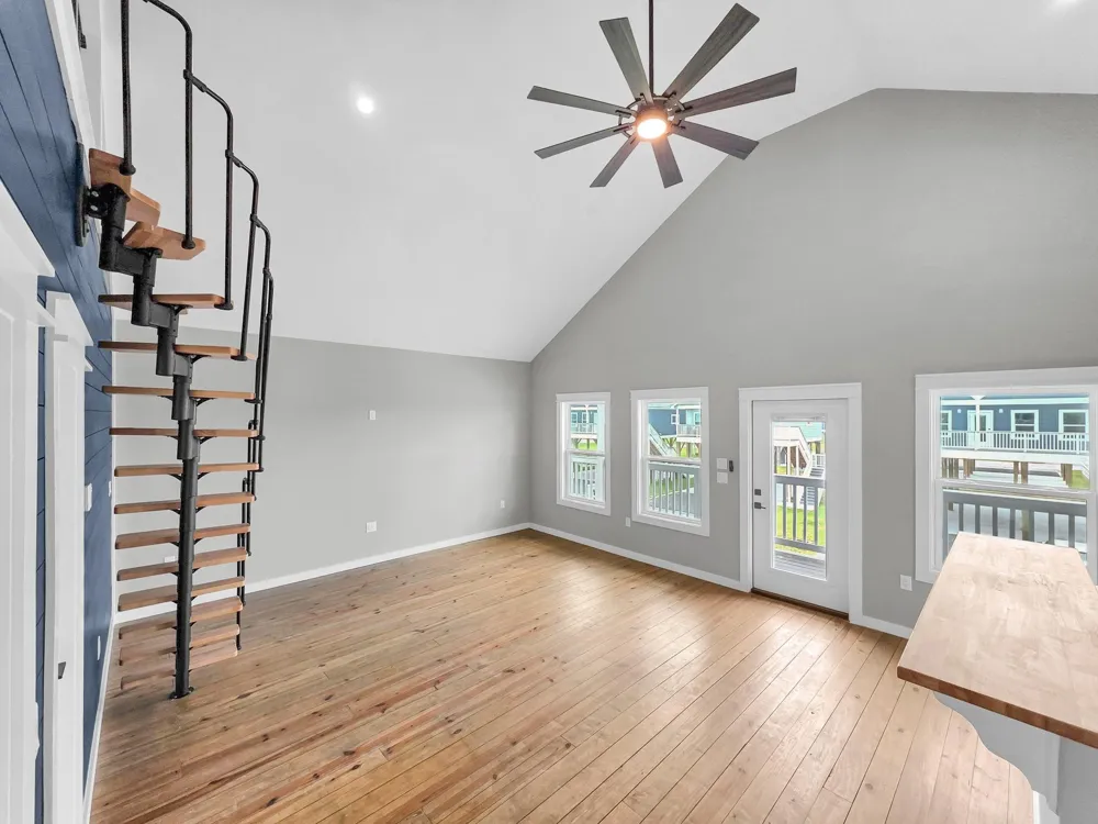 1041 Sunset Circle W Crystal Beach, TX 77650