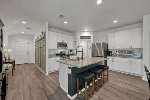 1887 Brushy Cedar Drive