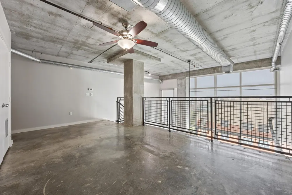 2000 Bagby Street #7414 Houston, TX 77002