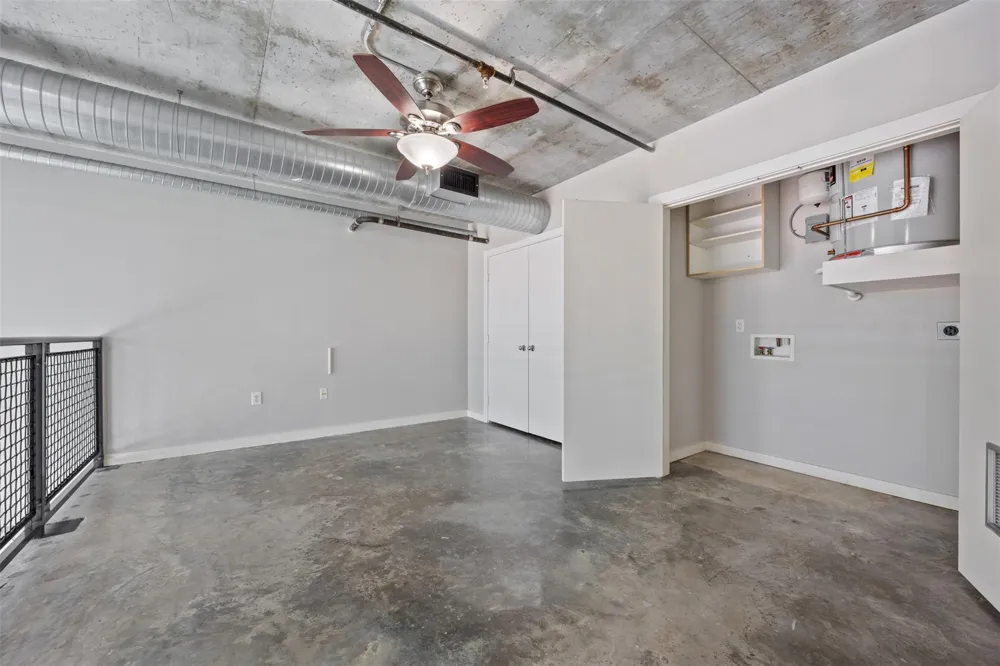 2000 Bagby Street #7414 Houston, TX 77002