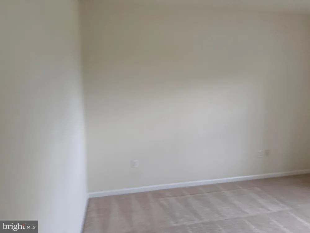 12941 CENTRE PARK CIRCLE #116 Herndon, VA 20171