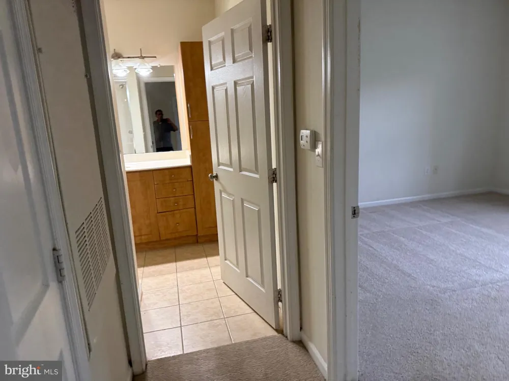 12941 CENTRE PARK CIRCLE #116 Herndon, VA 20171
