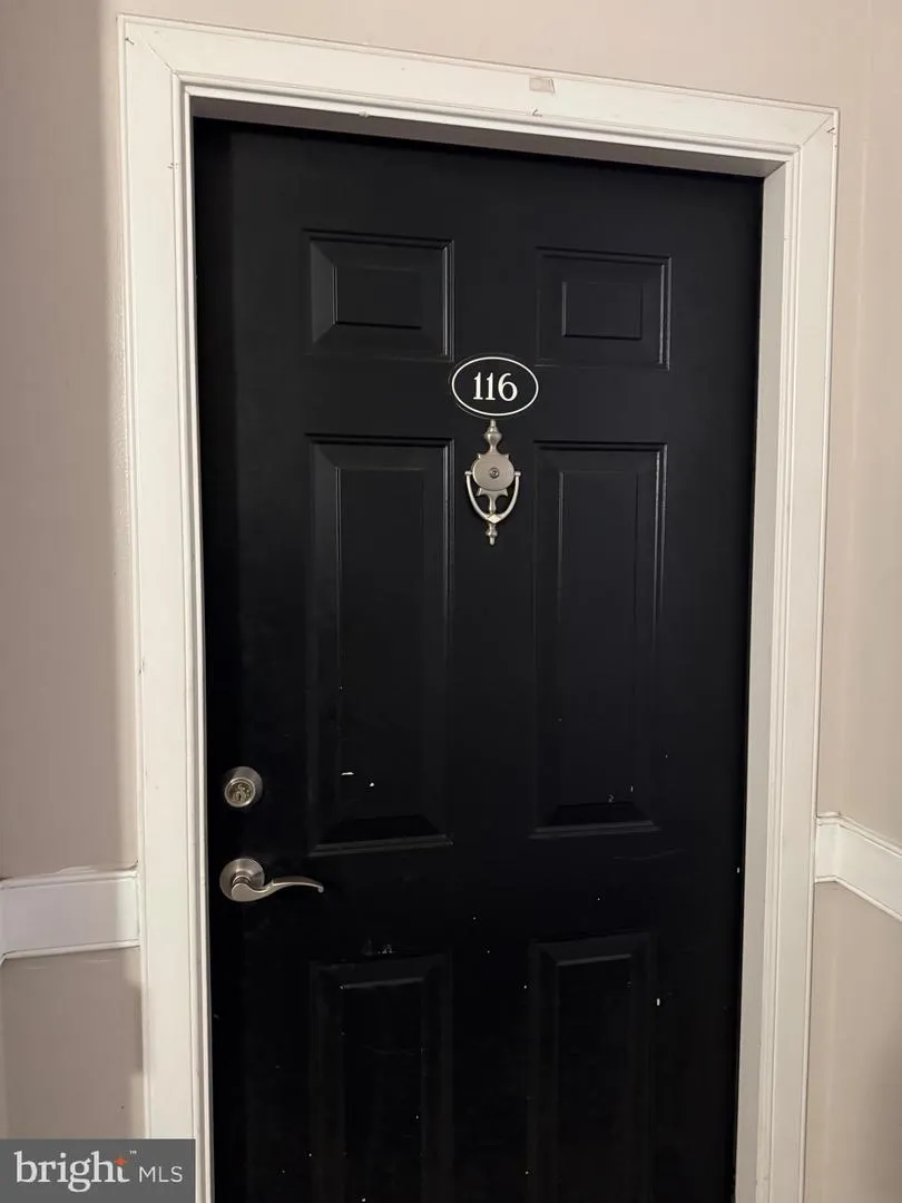 12941 CENTRE PARK CIRCLE #116 Herndon, VA 20171