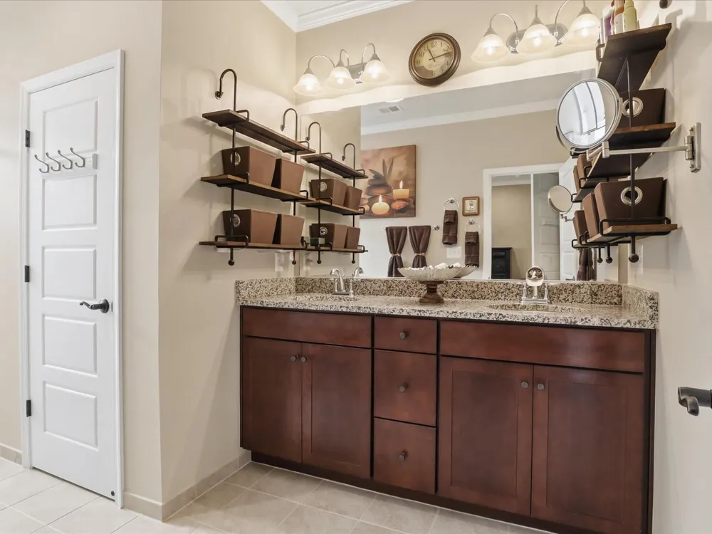 12331 YELLOW BUCKEYE WAY Fairfax, VA 22030