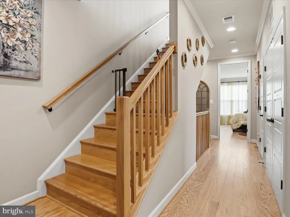 12331 YELLOW BUCKEYE WAY Fairfax, VA 22030