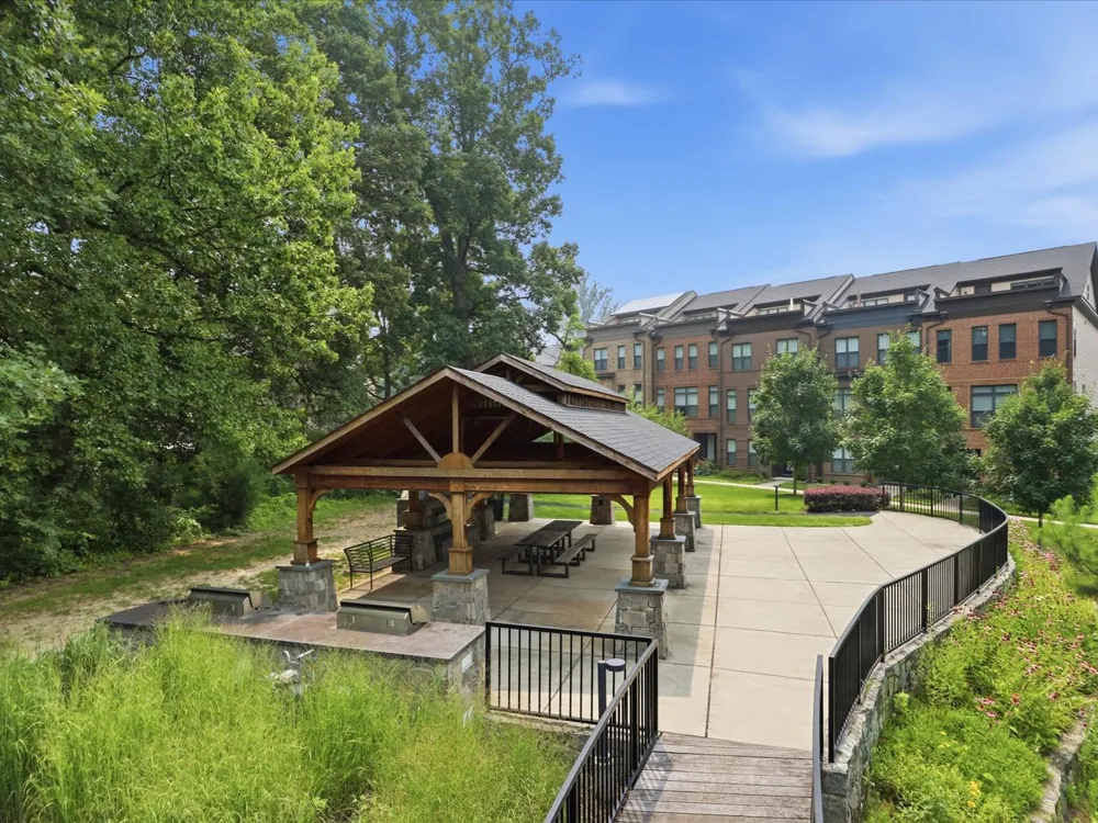 12331 YELLOW BUCKEYE WAY Fairfax, VA 22030