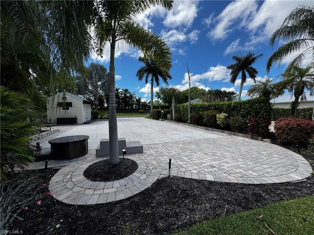 Gray Eagle Parkway Labelle, FL 33935