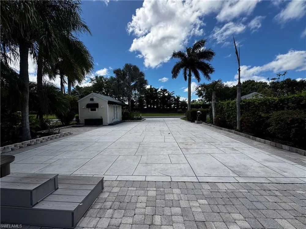 Gray Eagle Parkway Labelle, FL 33935