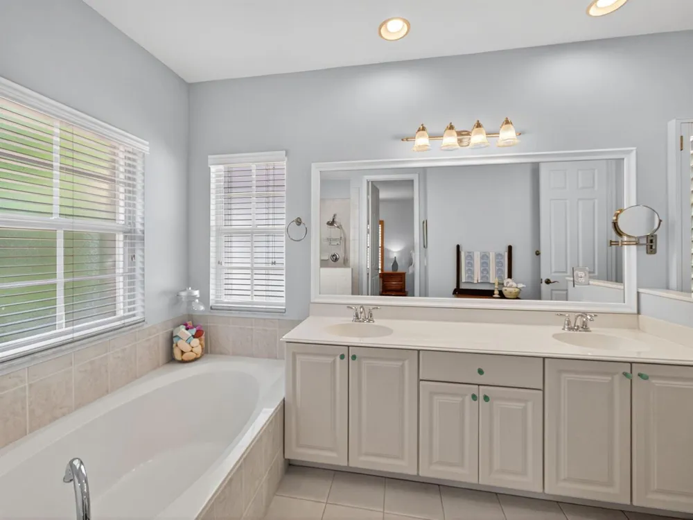 631 MOONDANCER COURT Palm Beach Gardens, FL 33410