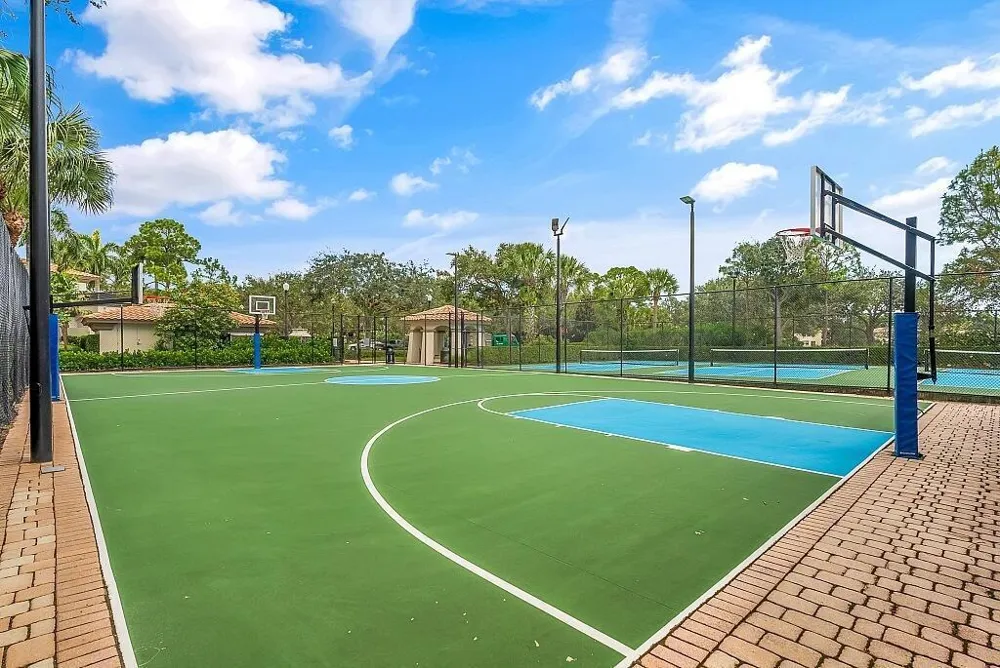 631 MOONDANCER COURT Palm Beach Gardens, FL 33410